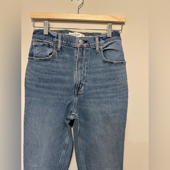 Abercrombie & Fitch The 70s Vintage Flare Ultra High Rise - Picture 3 of 11